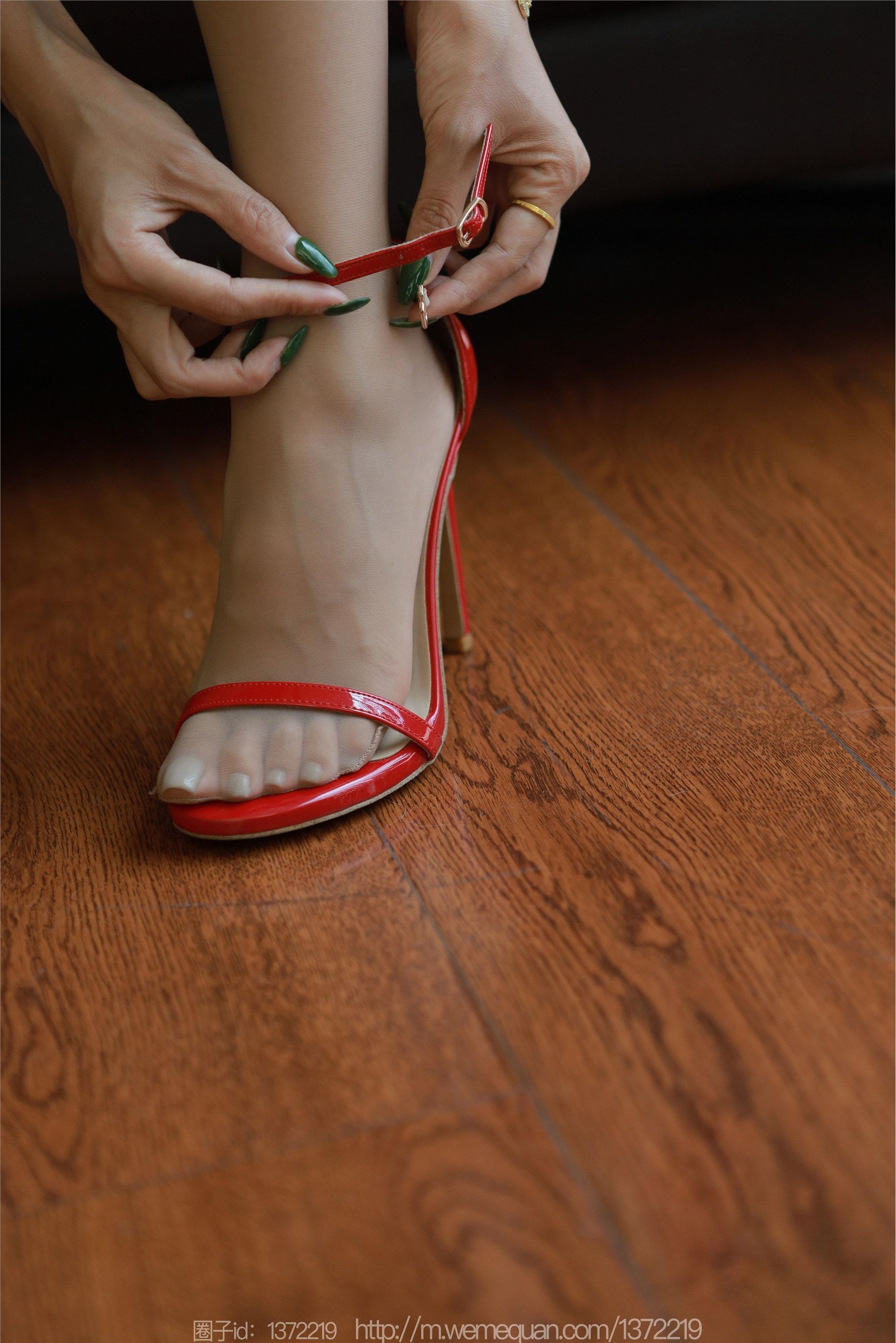 IESS异思趣向  2023.09.12 丝享家 1531 美子《滚滚红尘》